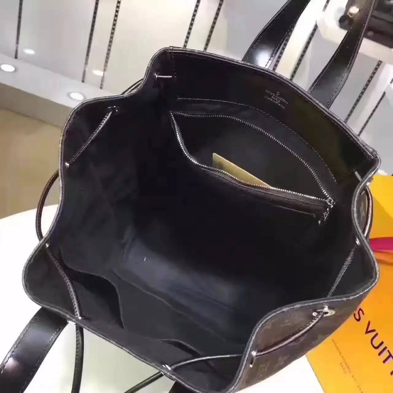 Authenticating the Louis Vuitton M40527 Explorer Backpack: A Comprehensive Guide Louis Vuitton M40527 Explorer Backpack Monogram Eclipse Canvas 8