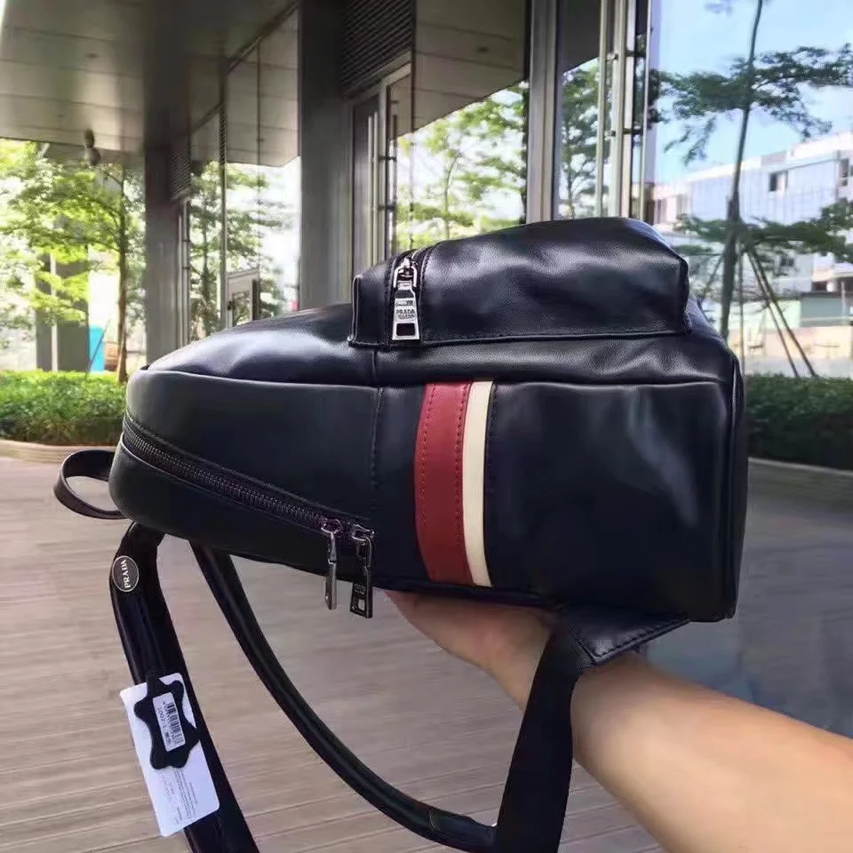Authenticating the Prada 1002 Men Backpack: A Comprehensive Guide Prada 1002 Men Backpack Black 6