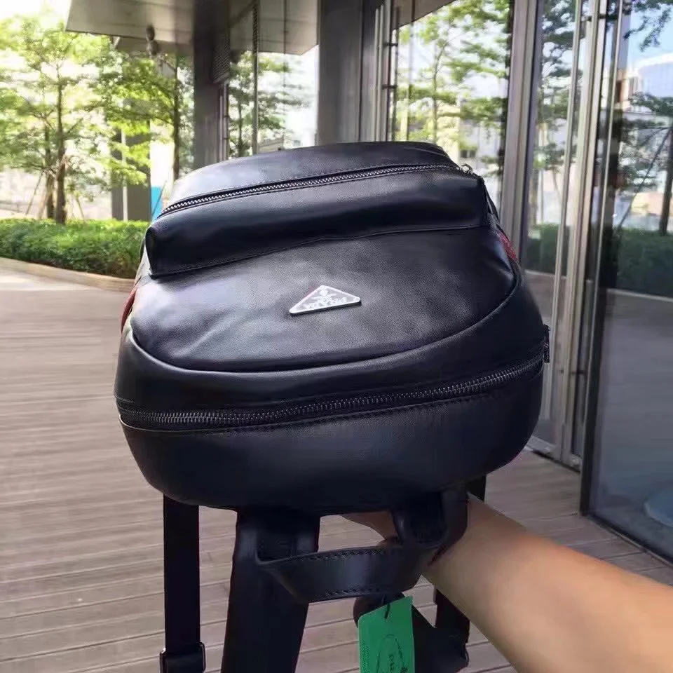 Authenticating the Prada 1002 Men Backpack: A Comprehensive Guide Prada 1002 Men Backpack Black 8